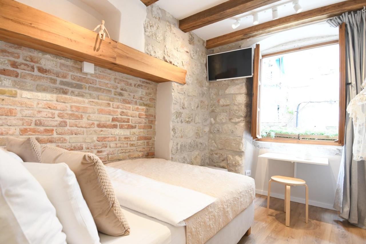 Live Laugh Luxury Dubrovnik